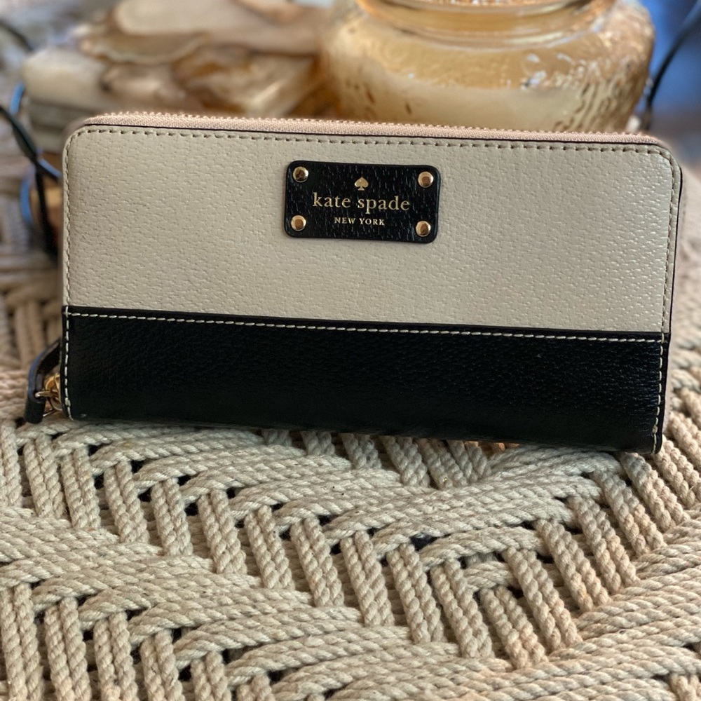KATE SPADE WALLET